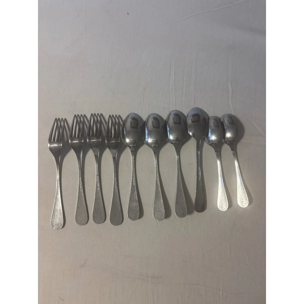The Main Course Flatware Set 10pc Japan Silverware Silver Textured Bark